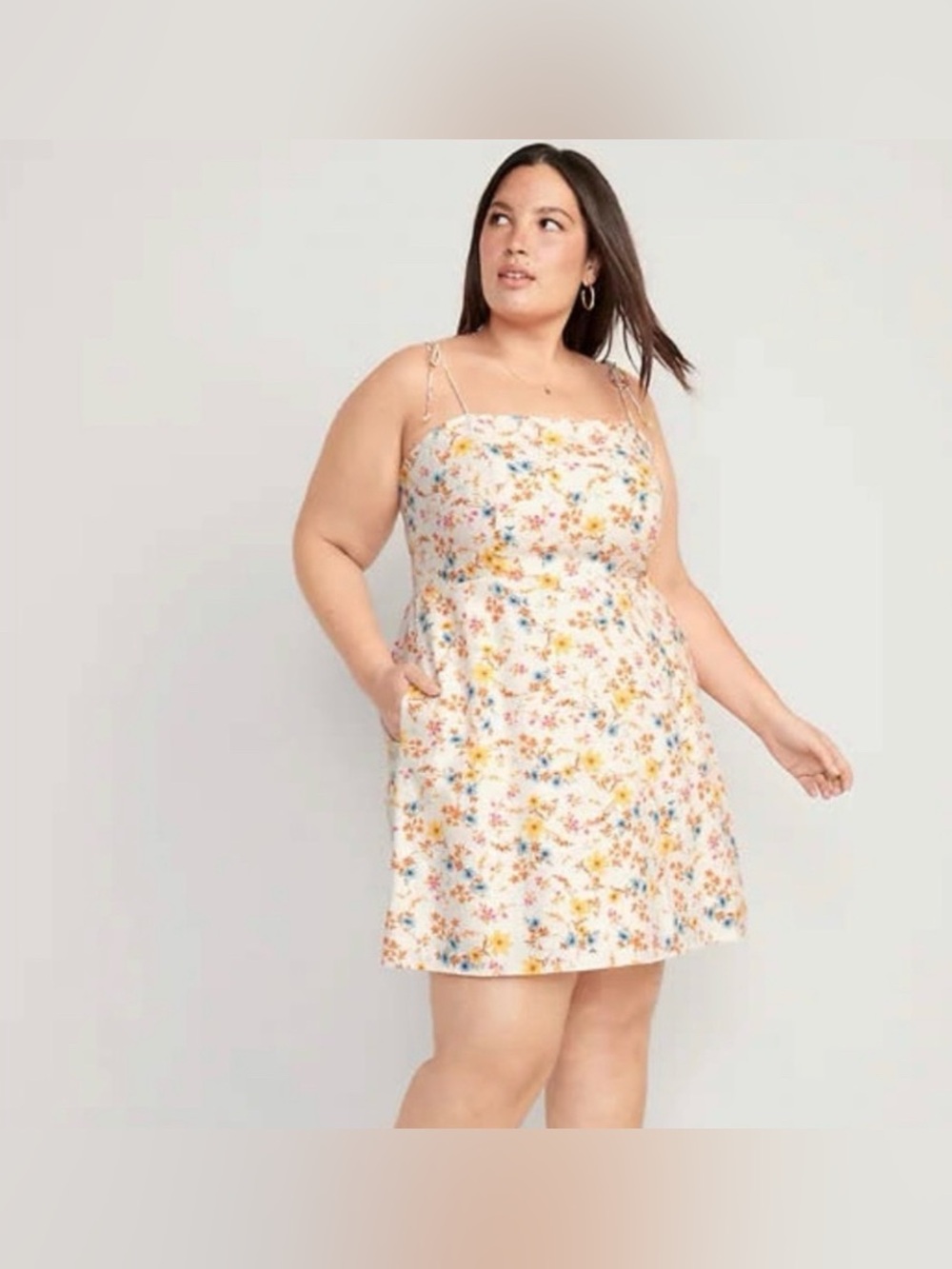 NWT, Old Navy Fit & Flare Tie-Strap Linen-Blend Floral
Mini Dress - Size 16